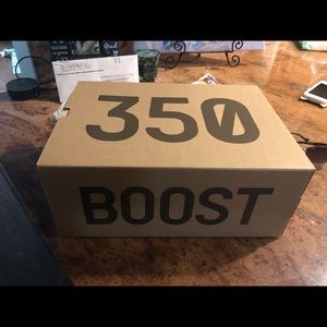 Brand new never worn Yeezy350 boost sesame